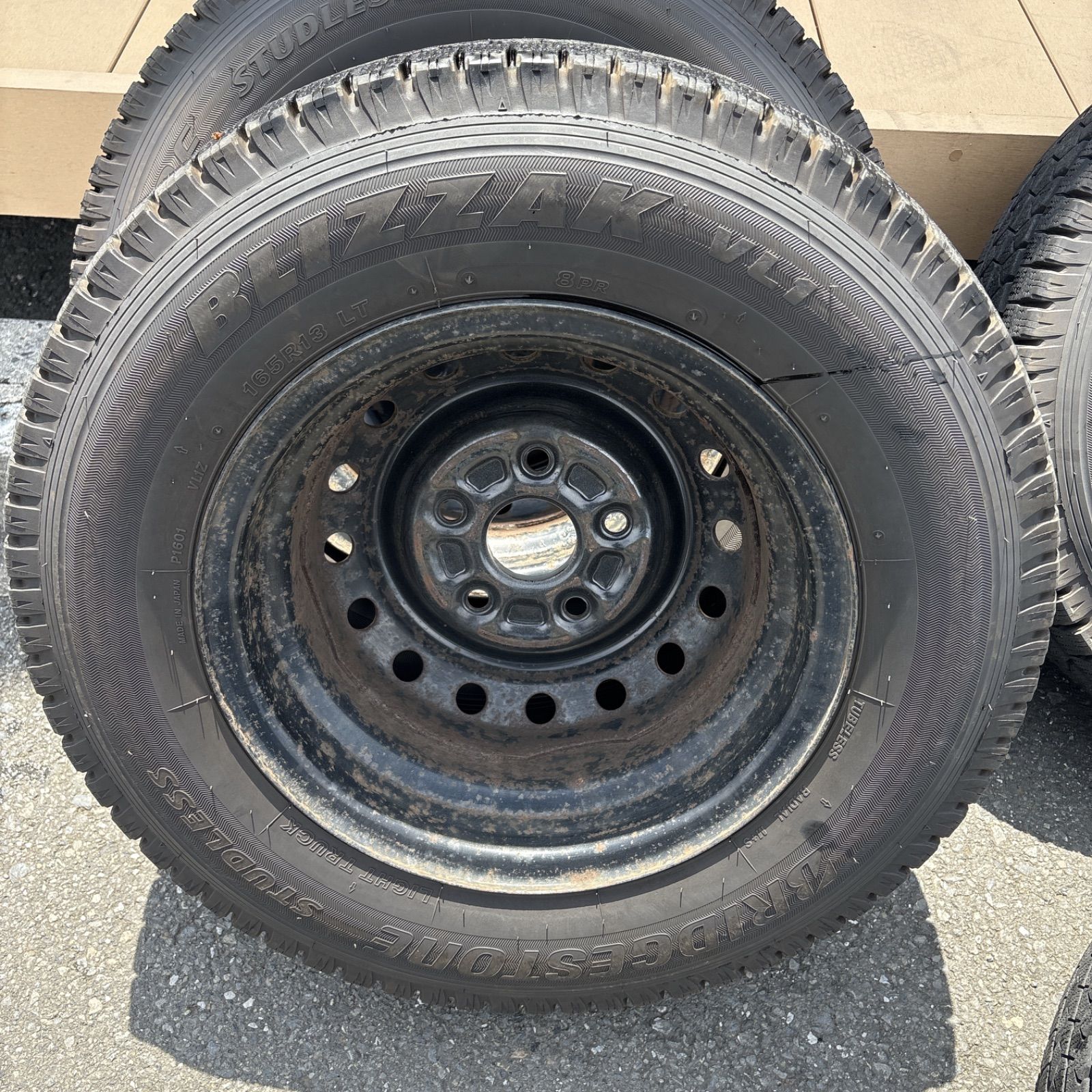 【超バリ溝】タウンエース スタッドレスタイヤ ホイールセット165R13 8P 送料無料！！バリ溝】トヨタ ライトエース タウンエース 純正