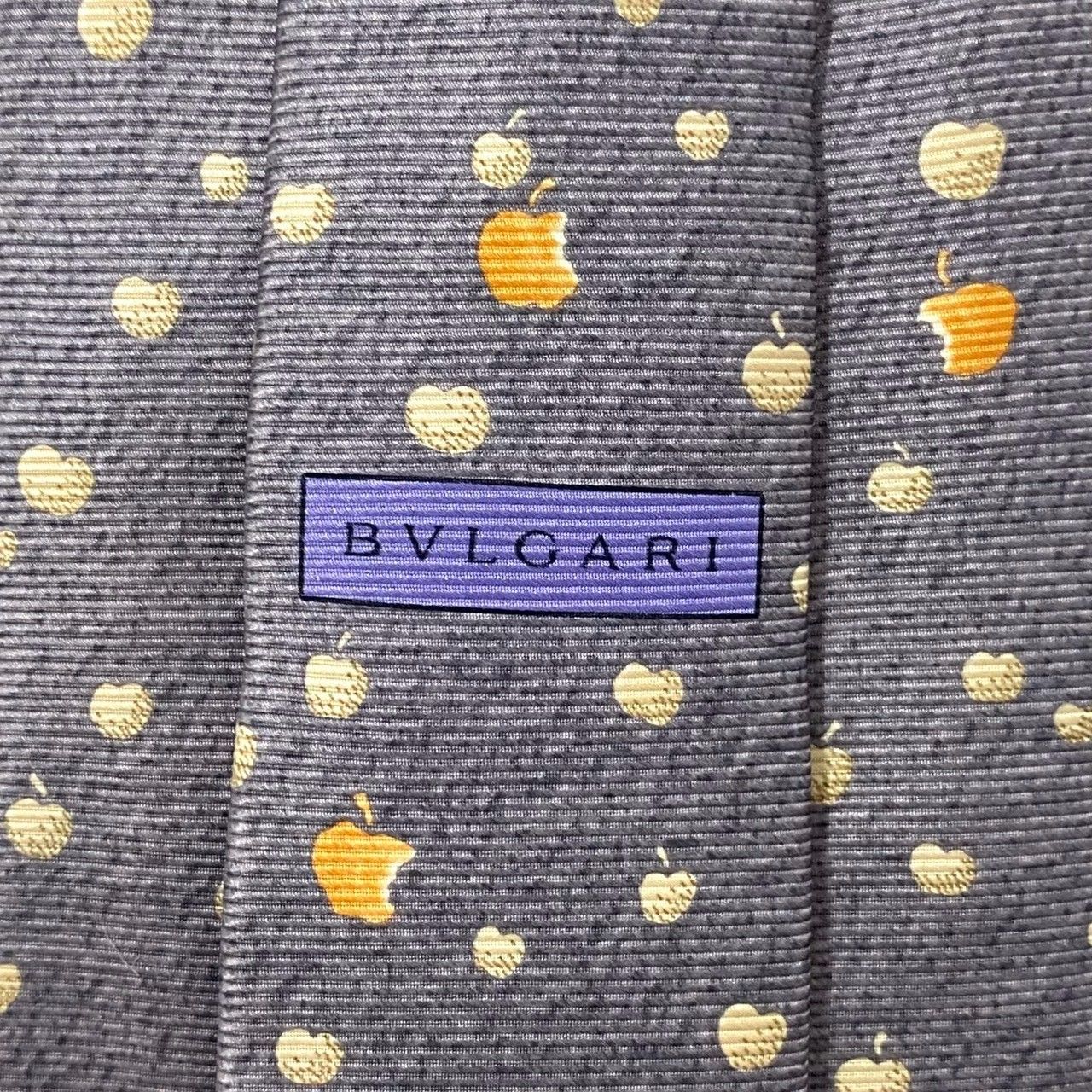 BVLGARI】ネクタイ SILK/シルク 100% セッテピエゲ グレー系