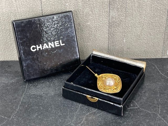 CHANEL シャネル ヴィンテージ パール ゴールドカラー ピンブローチ 楽天市場】シャネル ブローチ CHANEL ピンブローチ ココマーク