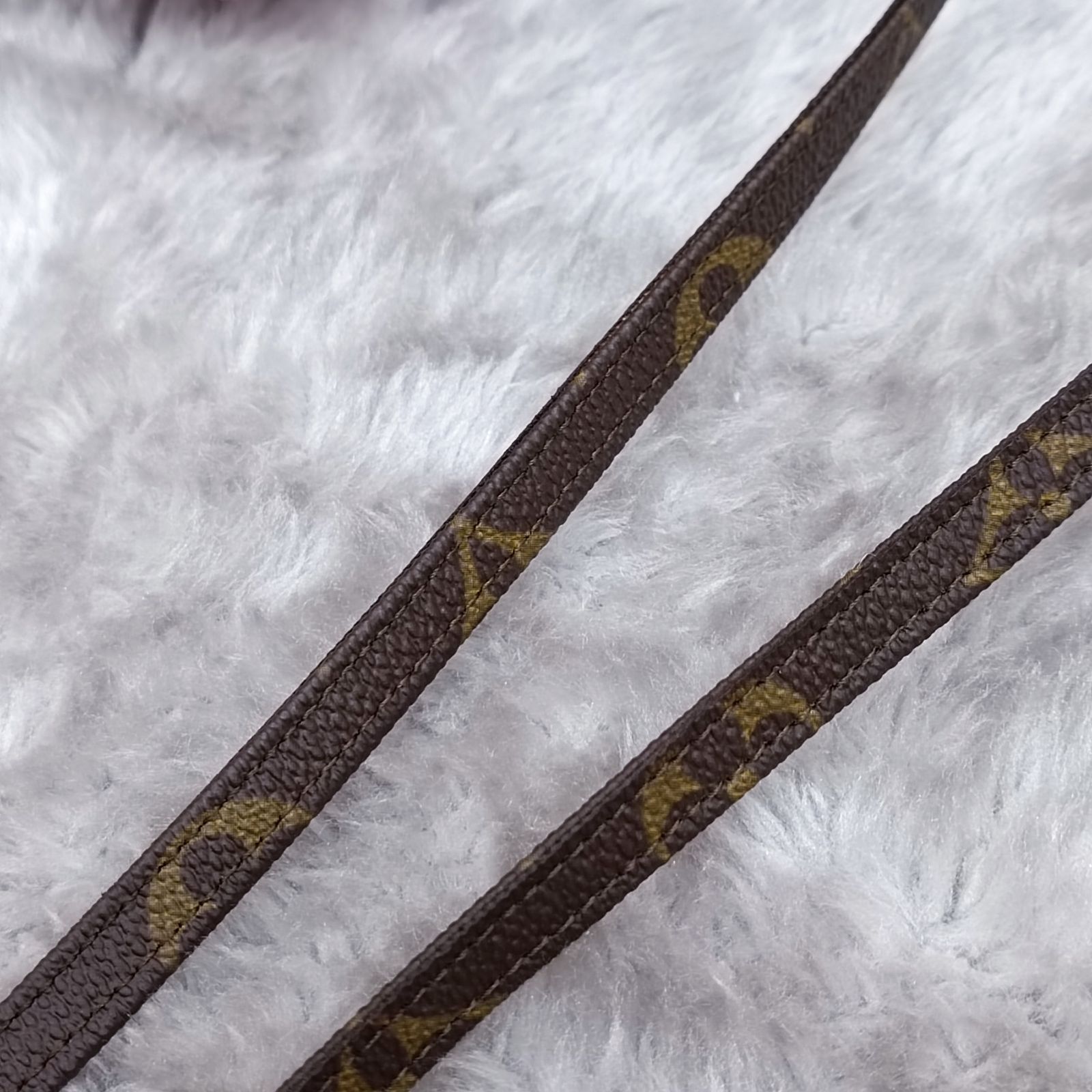 LOUISVUITTON 》 ☆美品☆ ルイヴィトン モノグラム ポシェット セクレ 