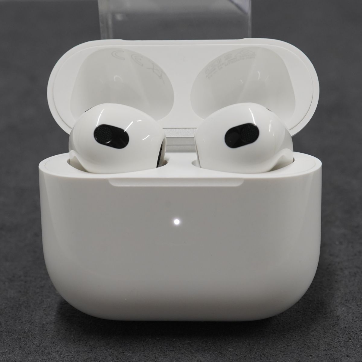 APPLE MME73J A WHITE Air Pods エアーポッズ