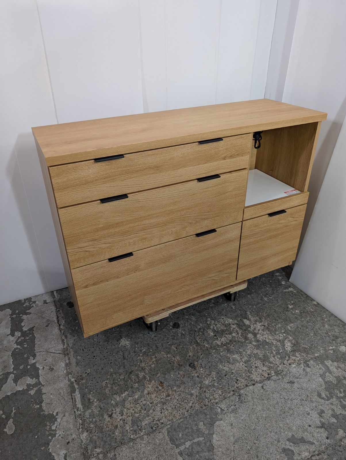 引き取り限定］大阪 美品 ニトリ エトナ サイドボード 80｜引き取り