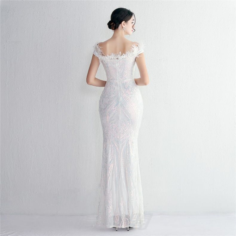 深Vネック ノースリーブ