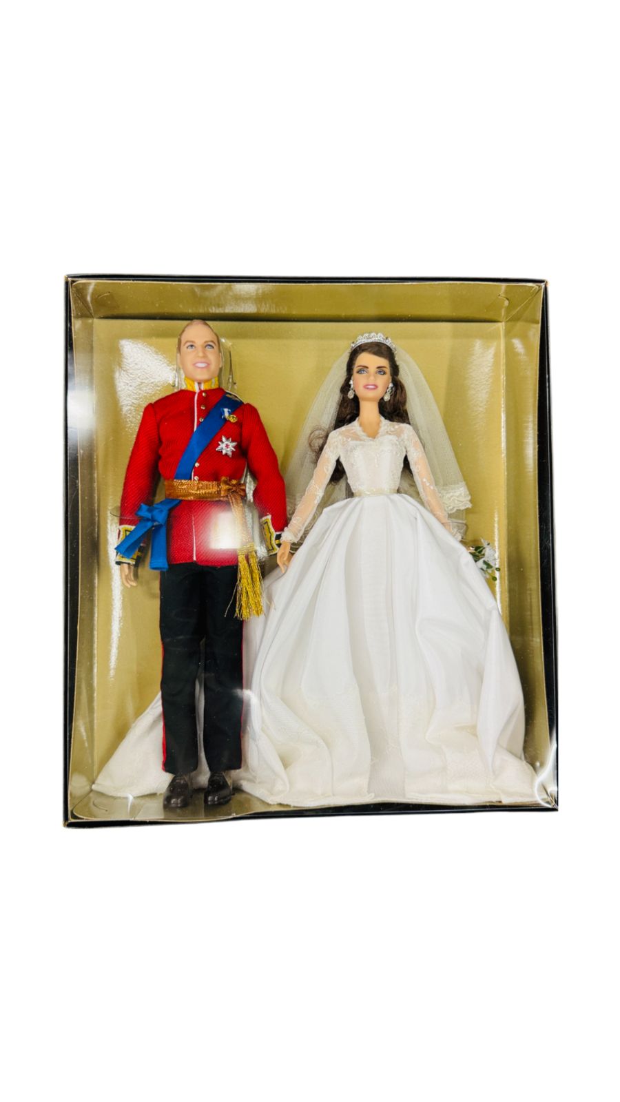 ウィリアム　キャサリン成婚記念ドールセット イギリス王室ご成婚記念特別企画品 キャサリン妃＆ウィリアム