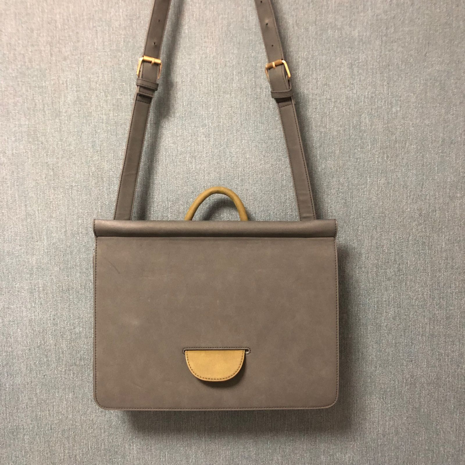 conges payes コンジェ ペイエ サンカクチュウ ショルダーバッグ 