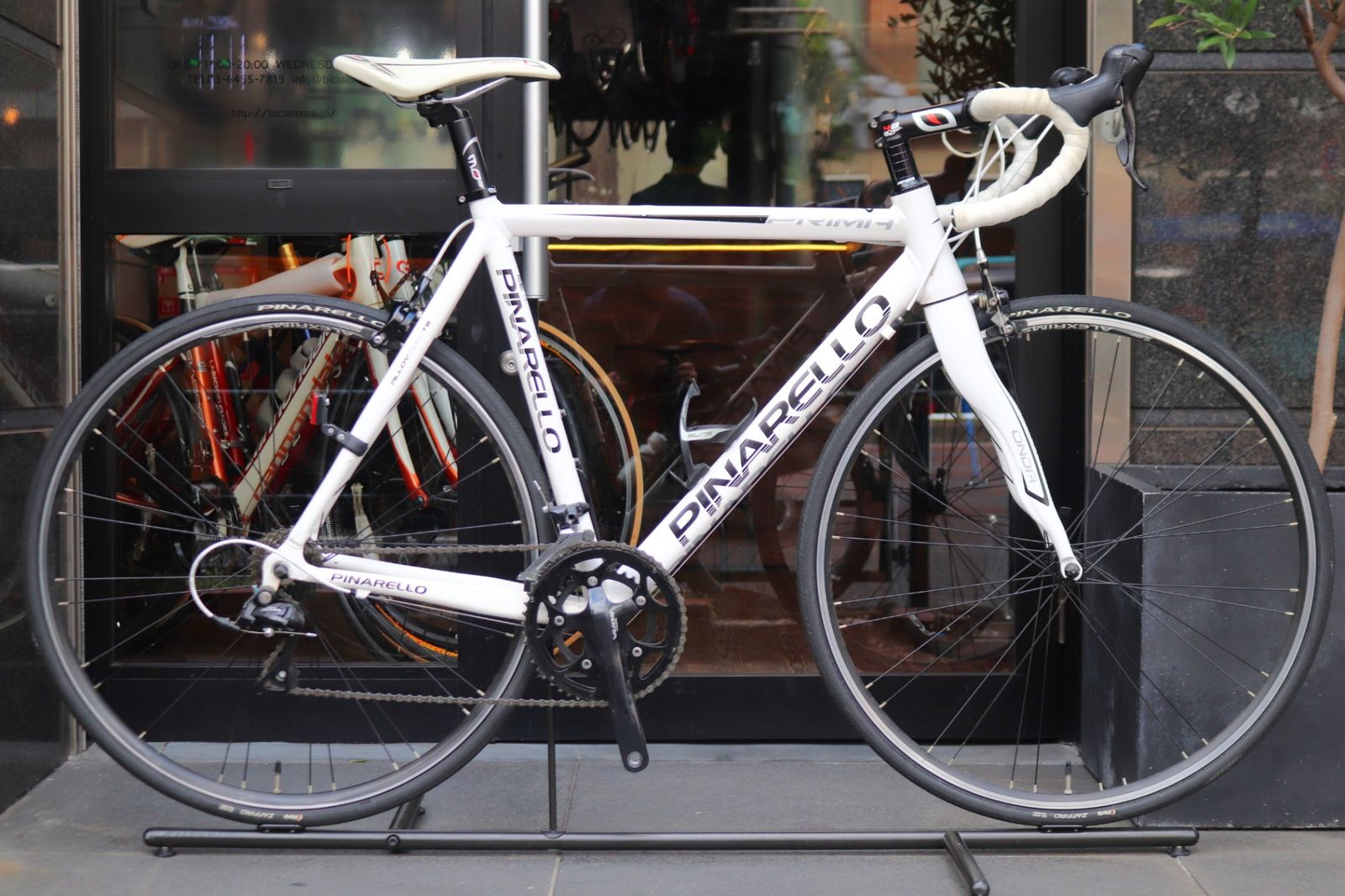 ピナレロ PINARELLO プリマ PRIMA 2015モデル 520サイズ シマノ ソラ R3000 9S アルミ ロードバイク 東京南麻布店