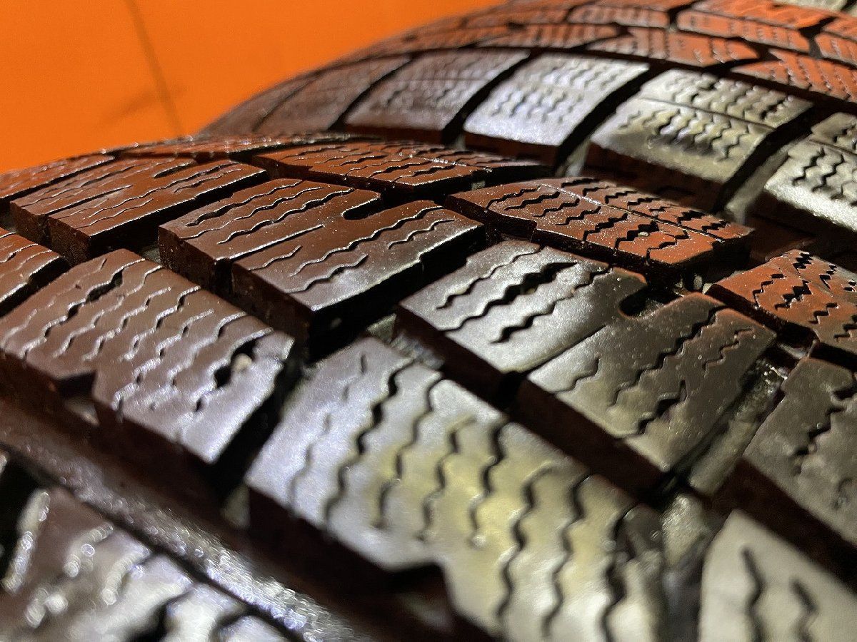 走行短め】DUNLOP WINTER MAXX WM02 185/65R15 15インチ