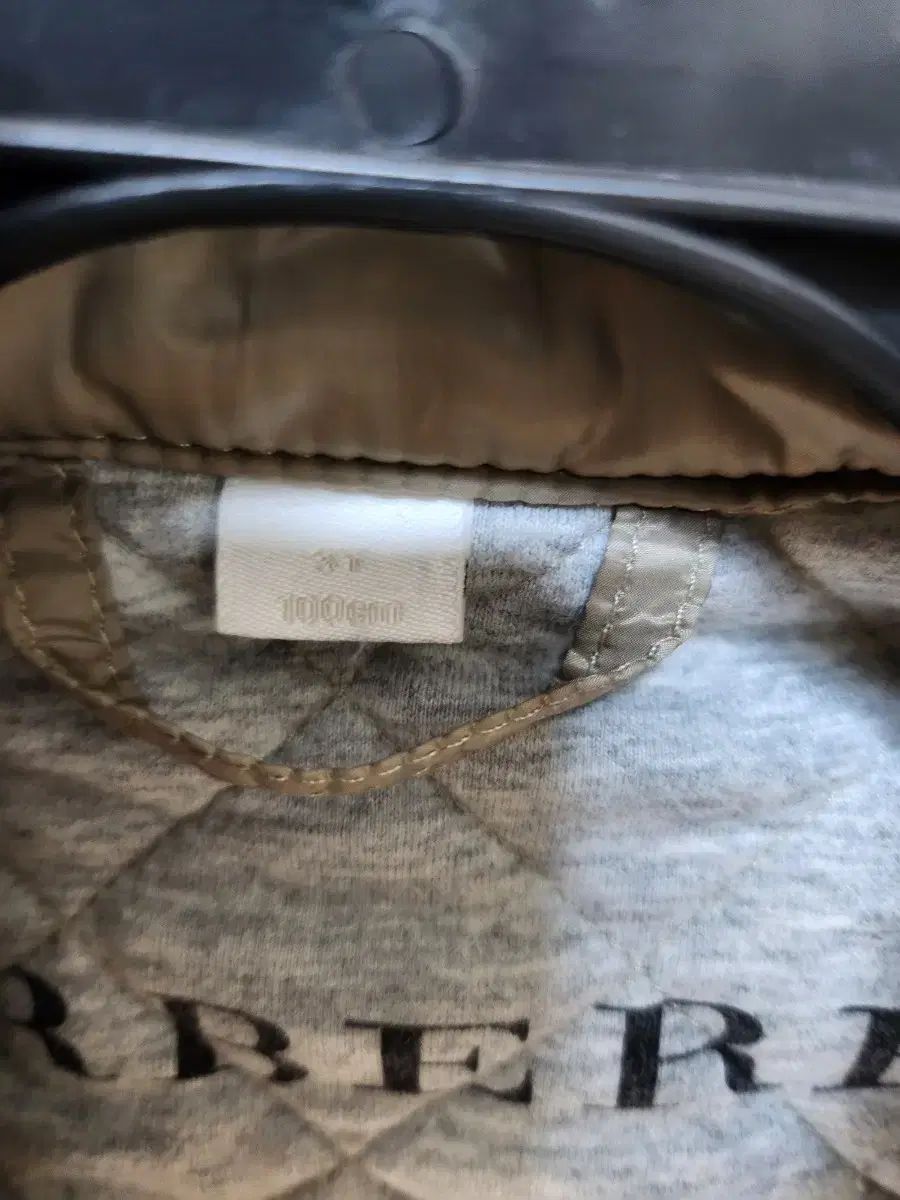  バーバリー キッズ キルティング ジャケット ベージュ 3歳 その他 ジャケット ブルゾン