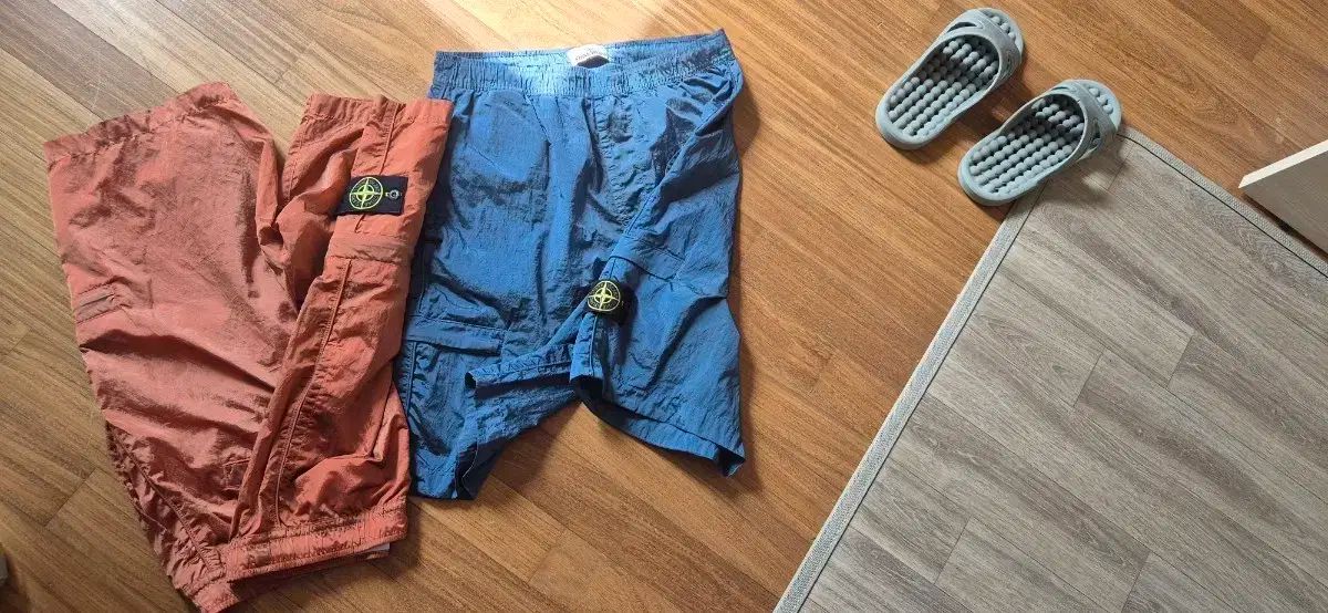 STONE ISLAND ストーンアイランド ハーフパンツ 32