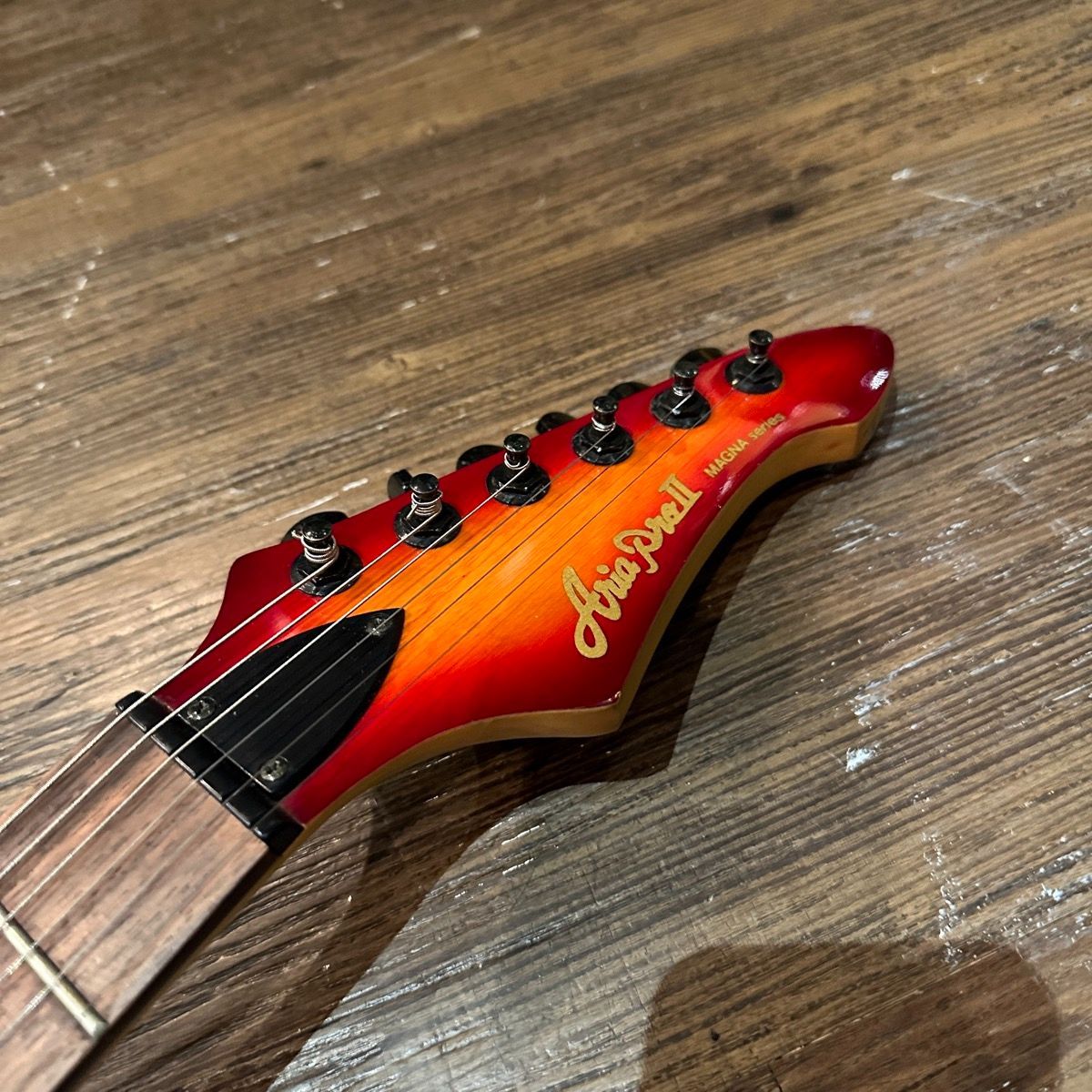 AriaProII Magna series Electric Guitar アリア エレキギター