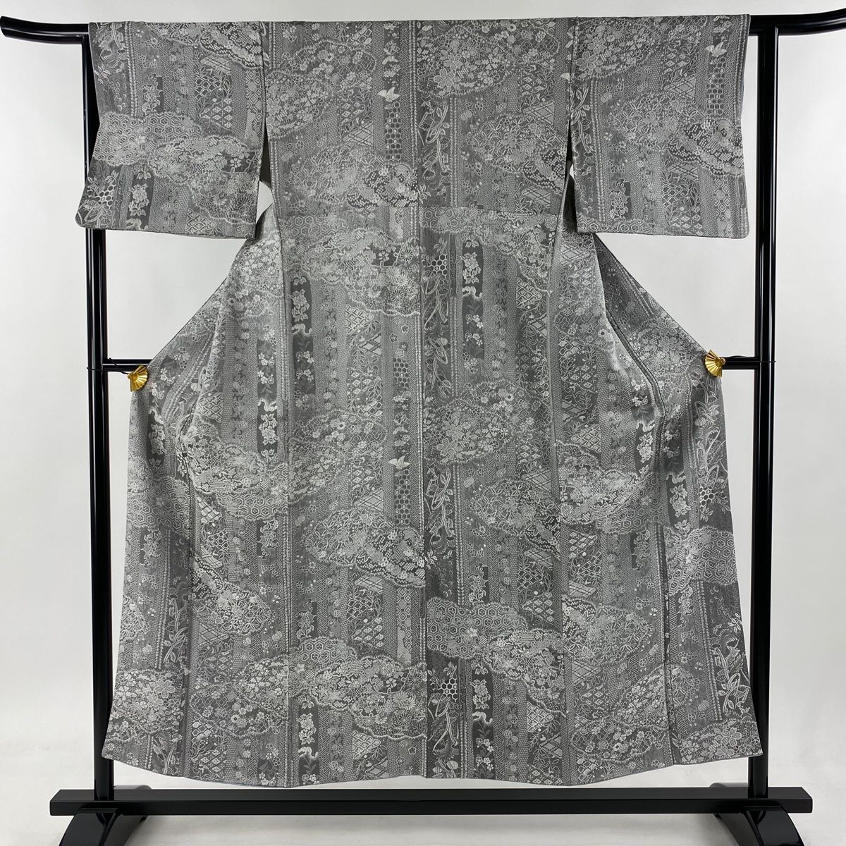小紋 身丈152.5cm 裄丈62.5cm S 袷 雲文 草花 紋意匠 灰色 正絹 名品
