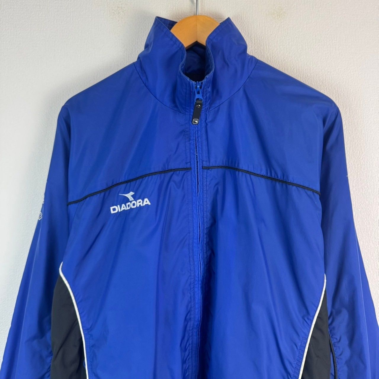 DIADORA ヴァランシエンヌFC ナイロンジャケット ウインドブレーカー DIADORA ディアドラ ウィンドブレーカー ナイロンジャケット ワン