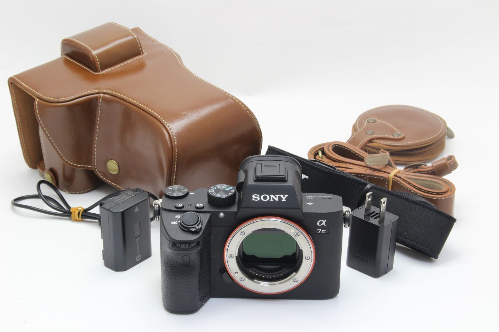 Fujifilm X-T10 ミラーレス XF35mm F1.4R レンズ付き FUJIFILM X-S10 +