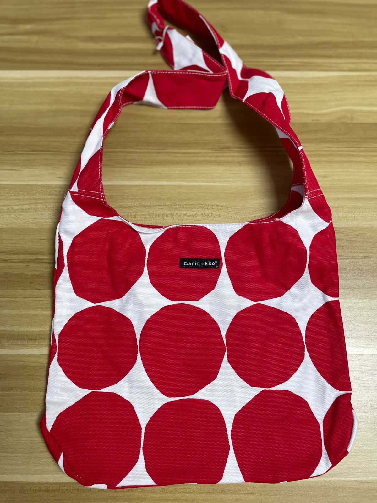 marimekko ショルダーバッグ レッドドット