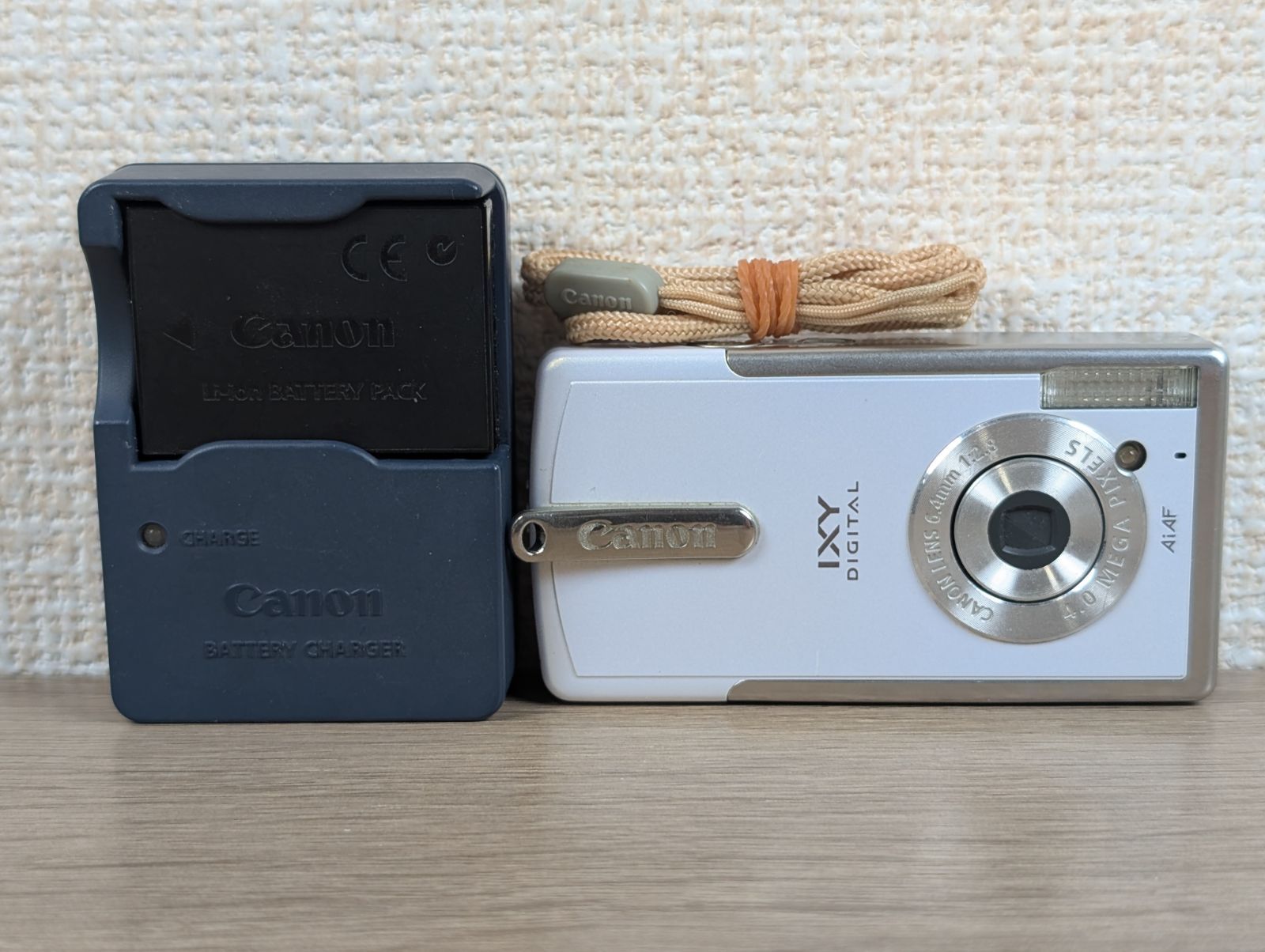 動作良好品】Canon IXY DIGITAL L1 ホワイト レトロでかわいい