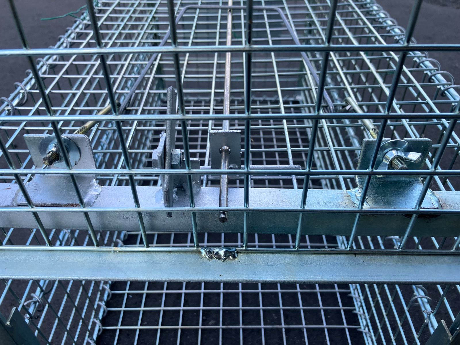 工具いらずで組み立て簡単