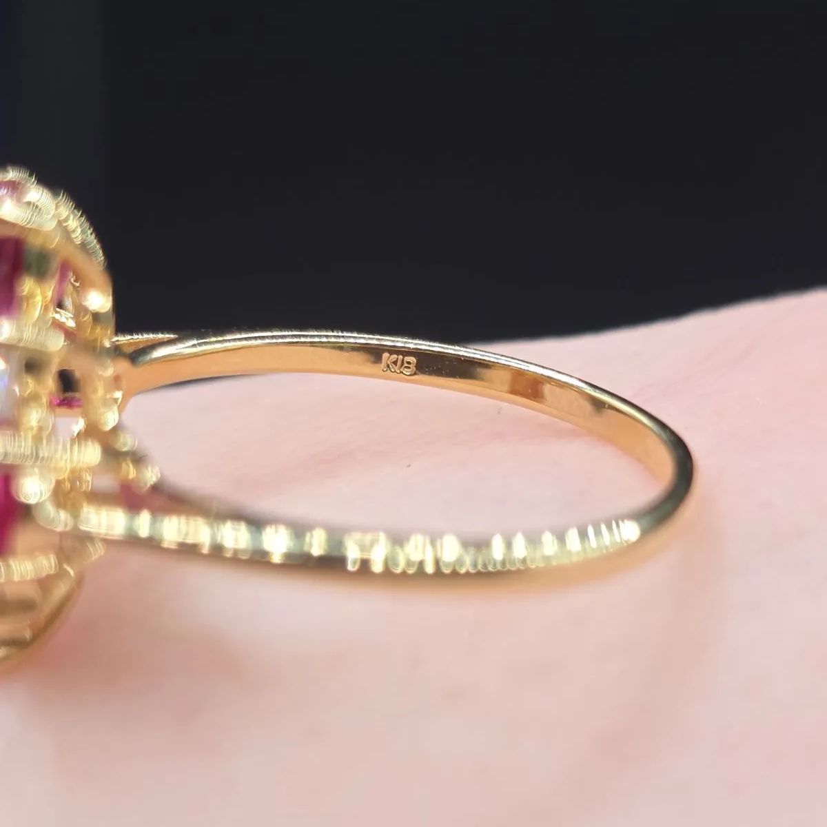 中古K18 ルビー2.35ct ダイヤモンドフラワーリング 12号