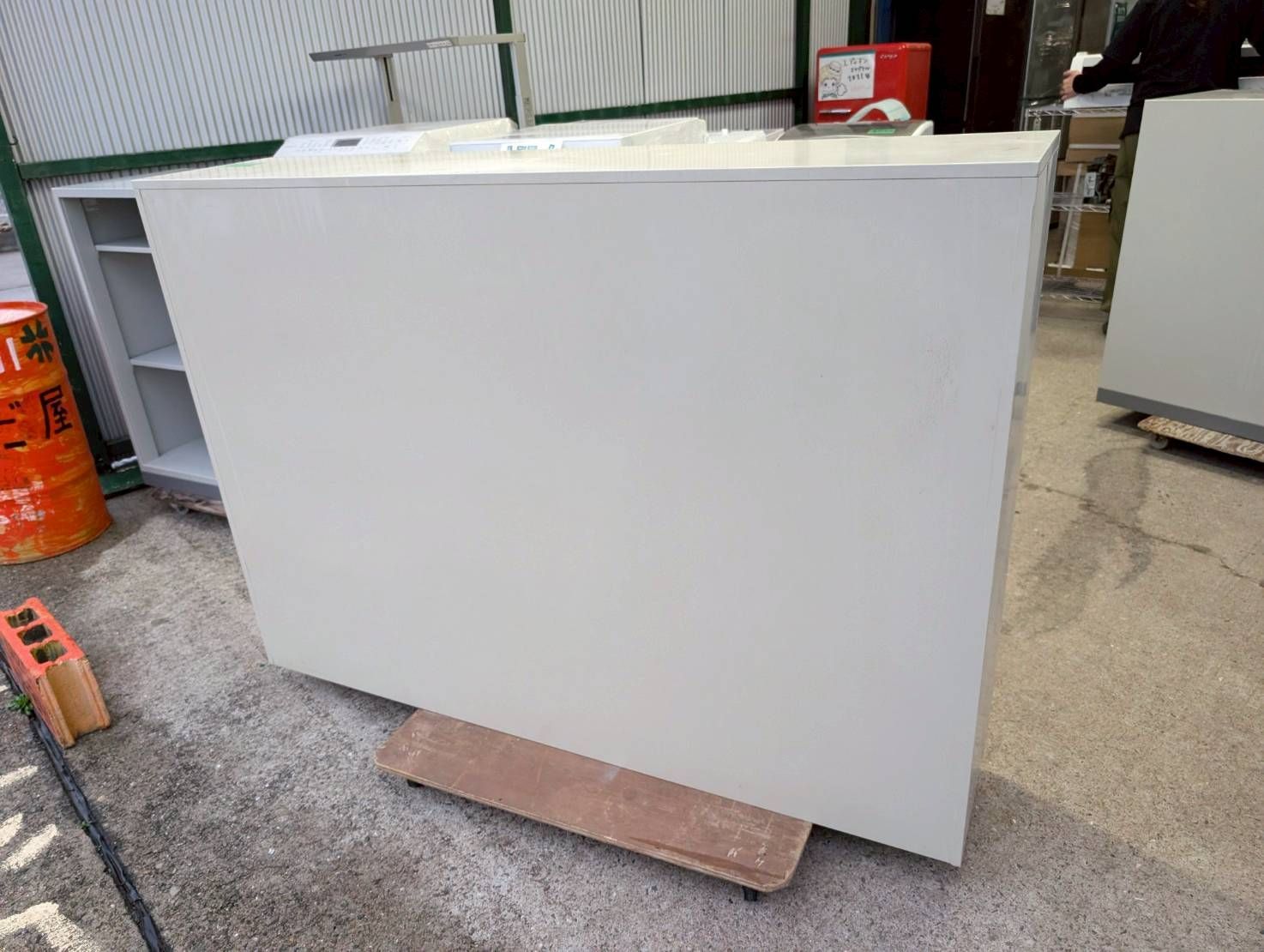 下駄箱 W145cm×D34cm×H105cm