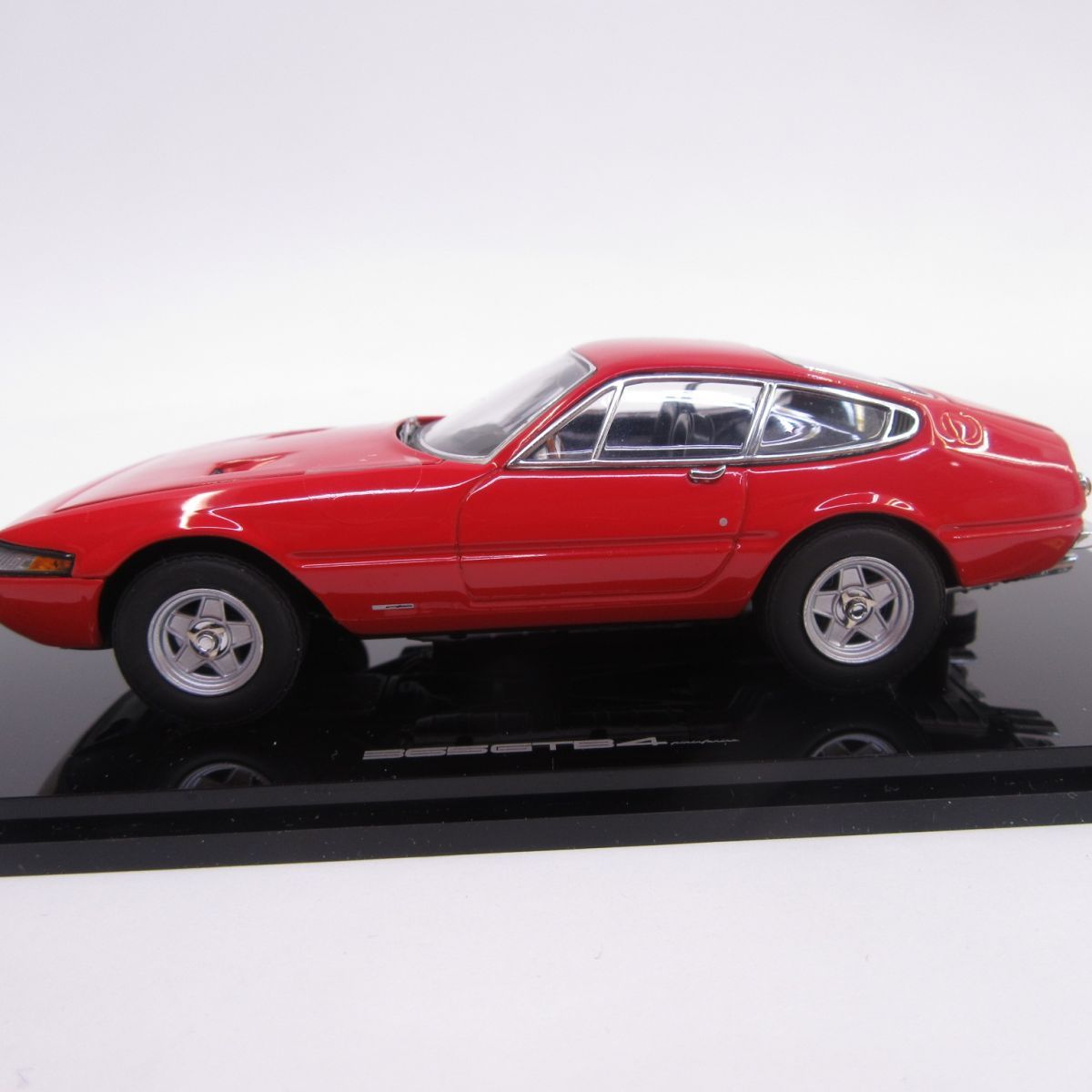 京商 1/43 フェラーリ 365GTB/4 デイトナ 前期型 レッド