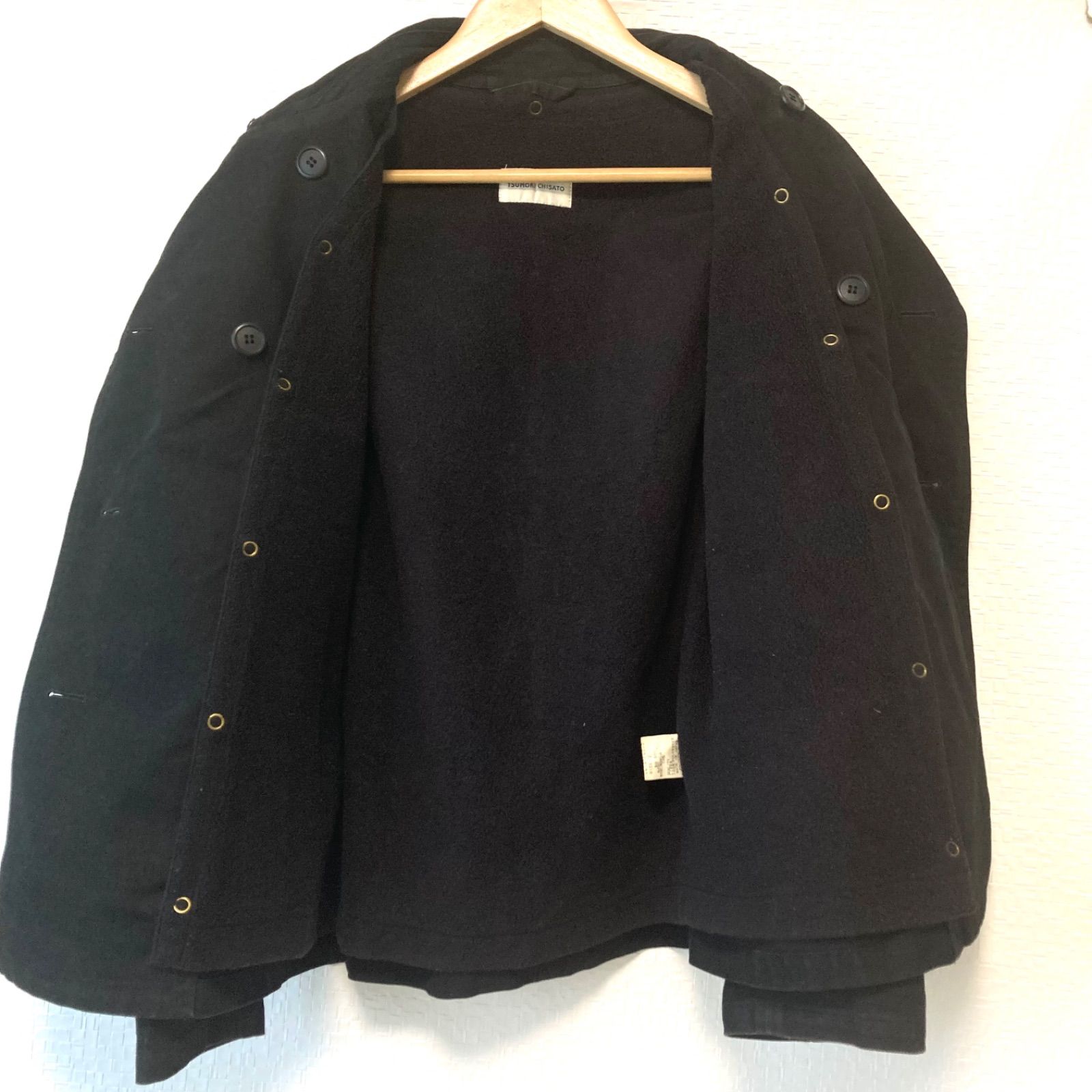 【美品】ツモリチサト　TSUMORICHISATO メンズ　コート TSUMORI CHISATO ツモリチサト ＊トレンチコート 派手裏地 黒 ①