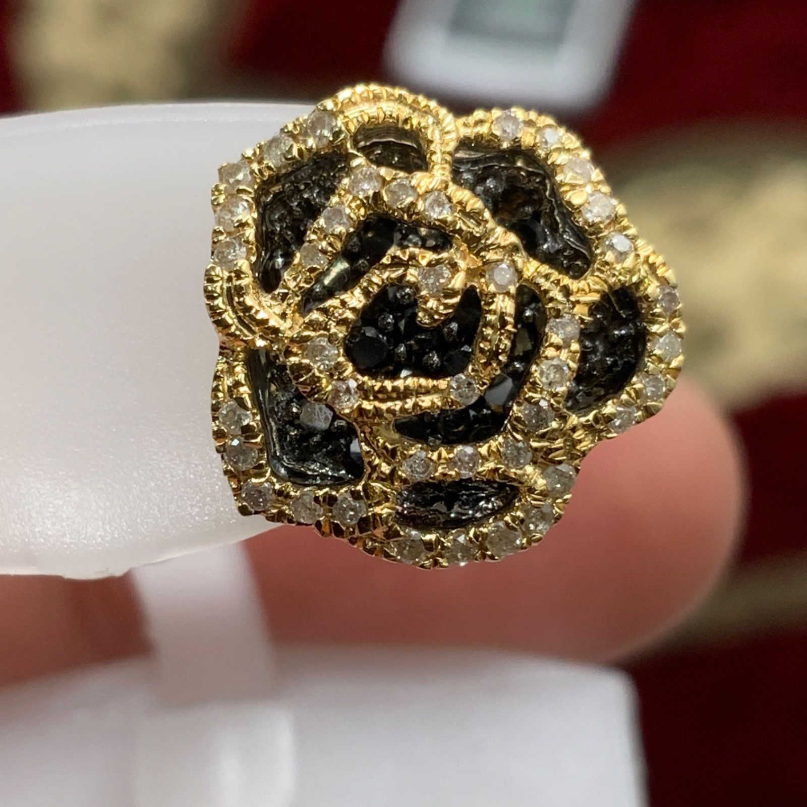 K18YG ダイヤモンド ピアス 3.8g D0.5ct - メルカリ
