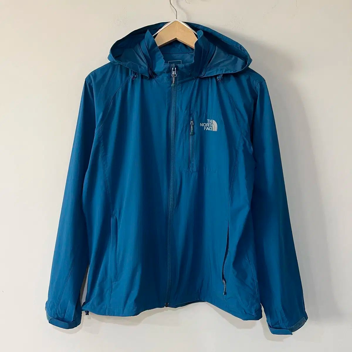 M THE NORTH FACE ザ ノース フェイス 軽量 ウィンドブレーカー