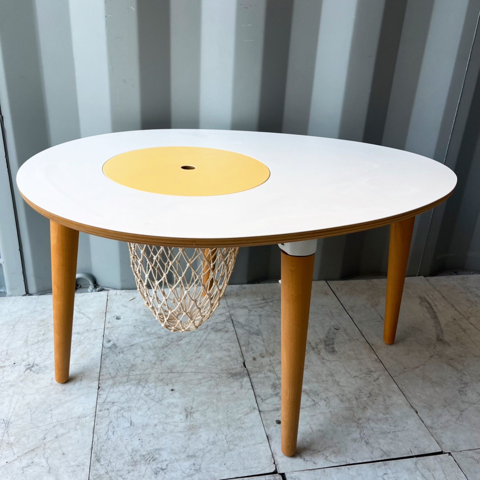 取付無料！cosine タマゴテーブル 子ども用ネット付き おしゃれインテリア✨ 取付無料！cosine タマゴテーブル 子ども用ネット付き おしゃれ