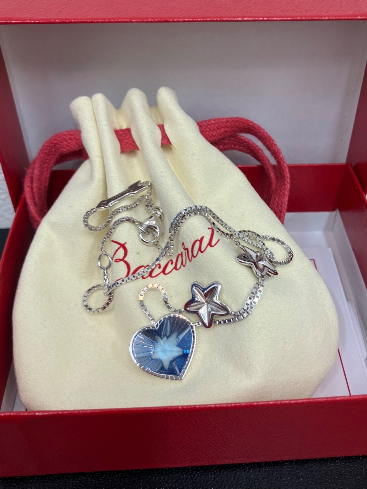 新品未使用　バカラ Baccarat 一輪挿し　ハート柄 新品未使用 バカラ Baccarat 一輪挿し ハート柄 バカラ 一輪挿し