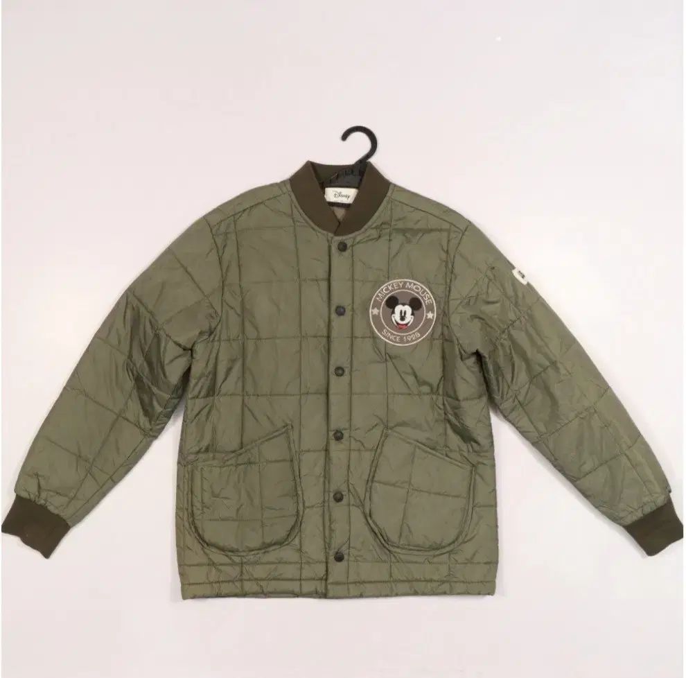 M Disney ディズニー ミッキーマウス ビッグロゴ キルティングジャケット 594