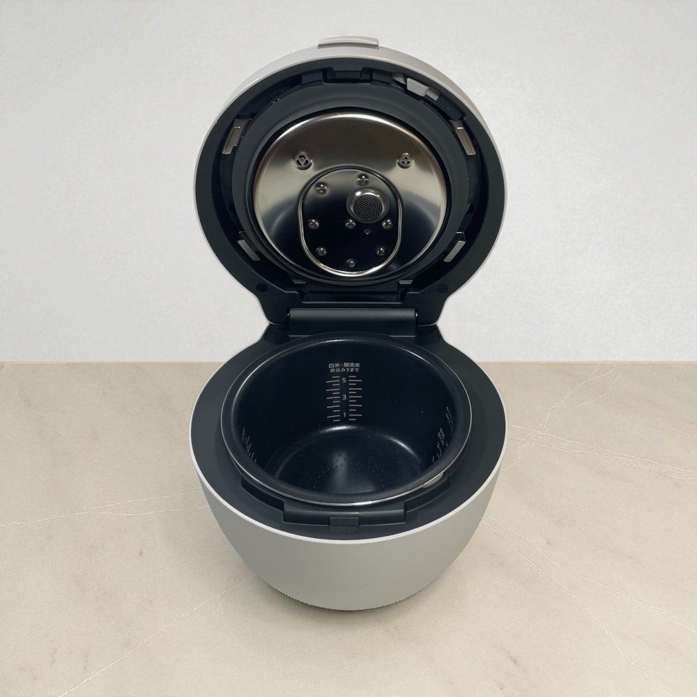 【最終値下げ】Panasonic SR-V10BB-H 炊飯器 パナソニック ビストロ SR-V10BB-H [ライトグレージュ] 価格比較