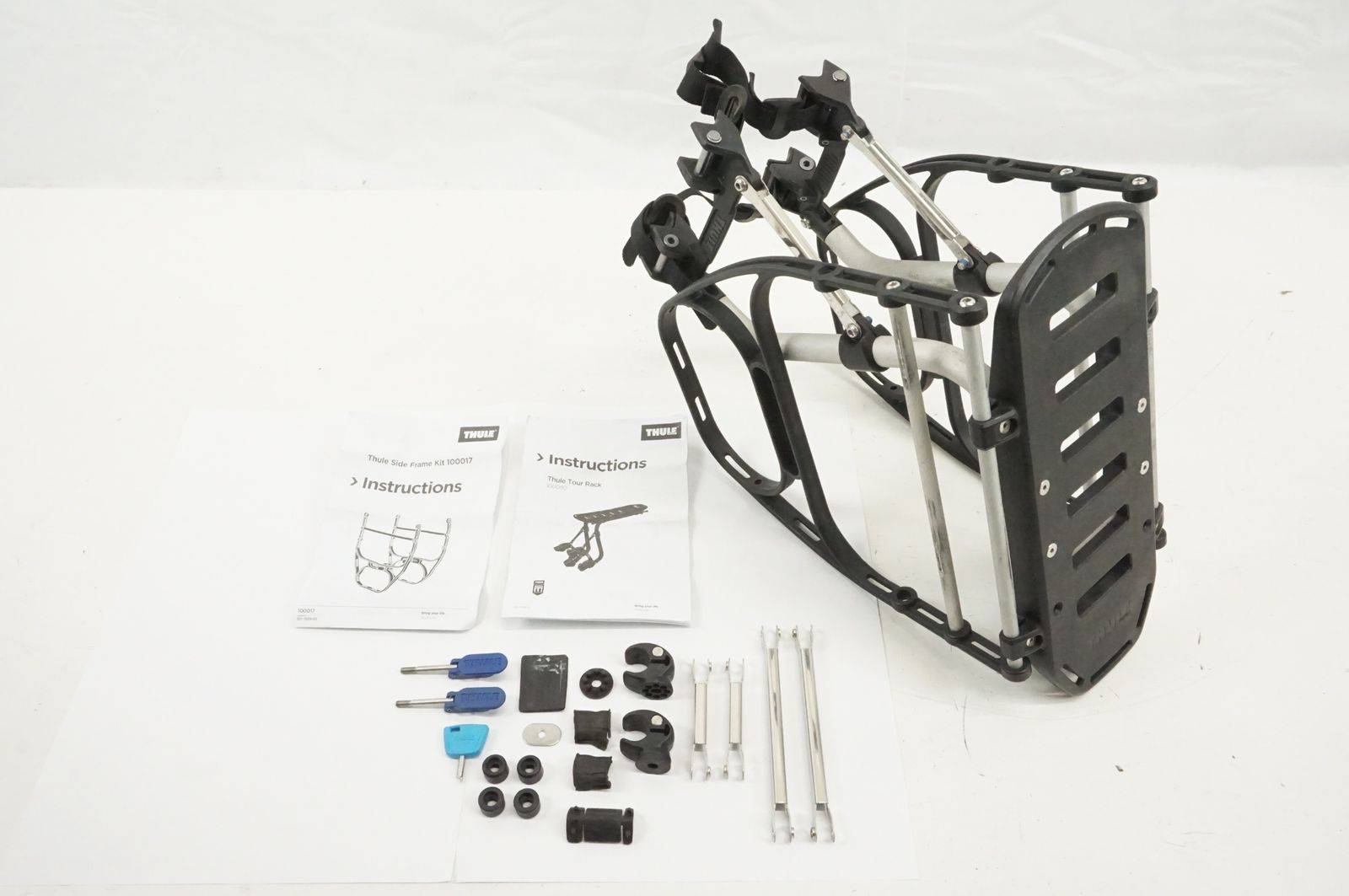 THULE 「スーリー」 TOUR RACK u0026 SIDE FRAME KIT リアキャリア / バイチャリ宇都宮店