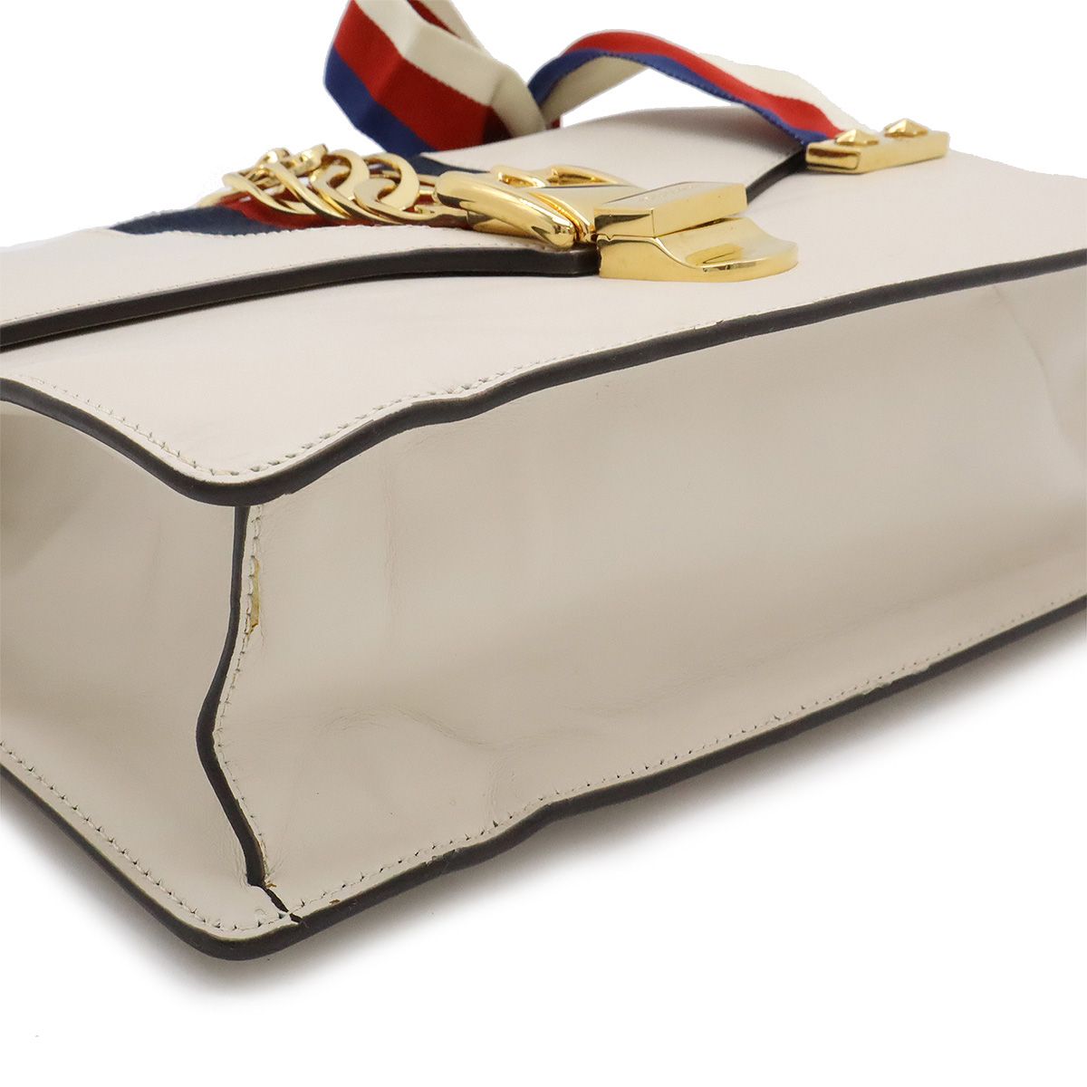 ✨美品✨グッチ シルヴィ レザー ショルダーバッグ リボン付き　シェリーライン y-190514-54-2.jpg