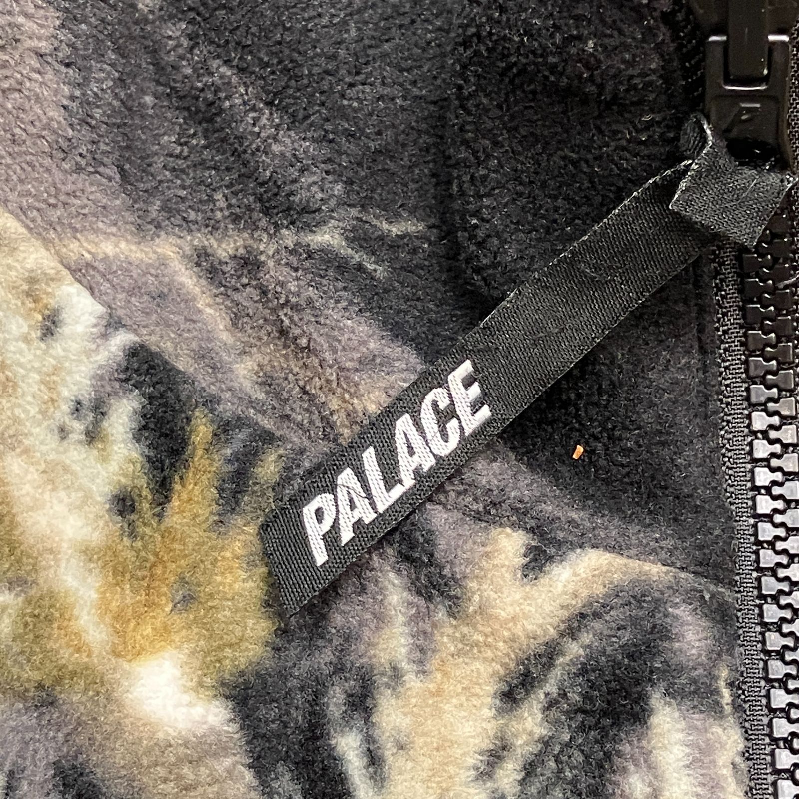 PalaceSkateboardsリバーシブル Puffa ベスト PalaceSkateboardsリバーシブル Puffa ベスト 2025年最新