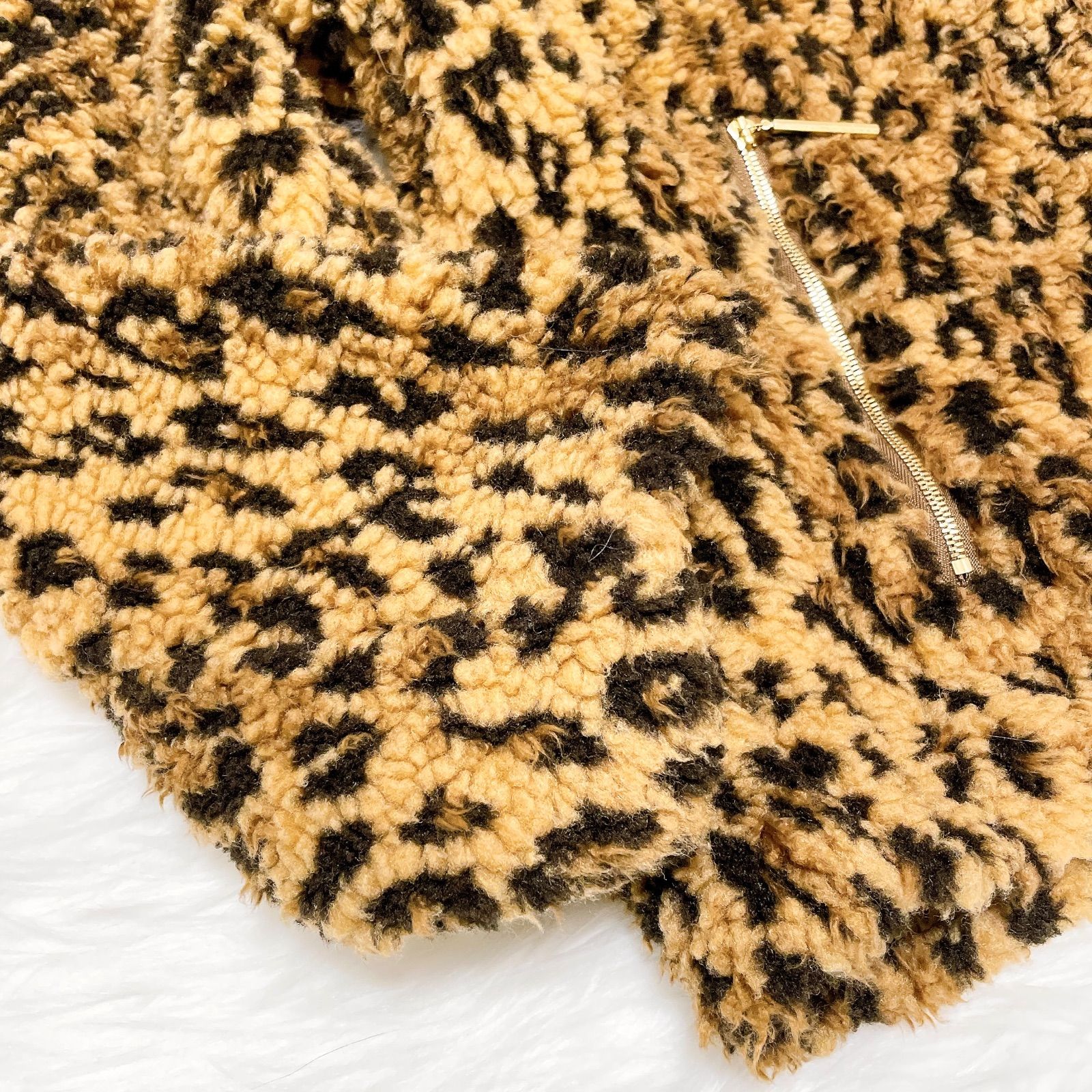 TATRAS ブルゾン サイズ3 CML アニマル LTAT22A4913-L ポリエステル