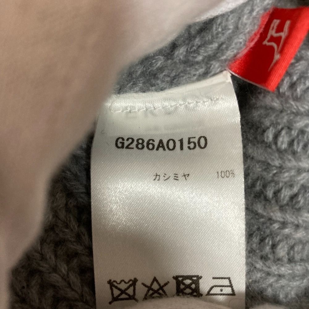 ケーブルニット プルオーバー