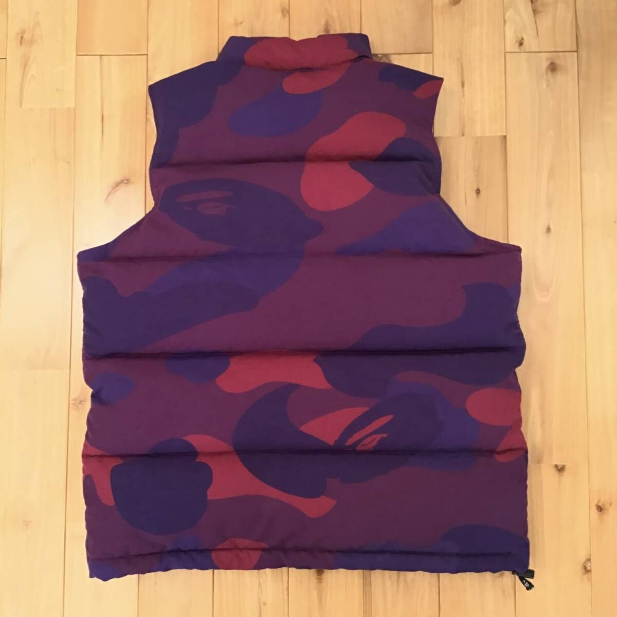 ダウン ベスト Giant Purple camo Mサイズ a bathing ape BAPE