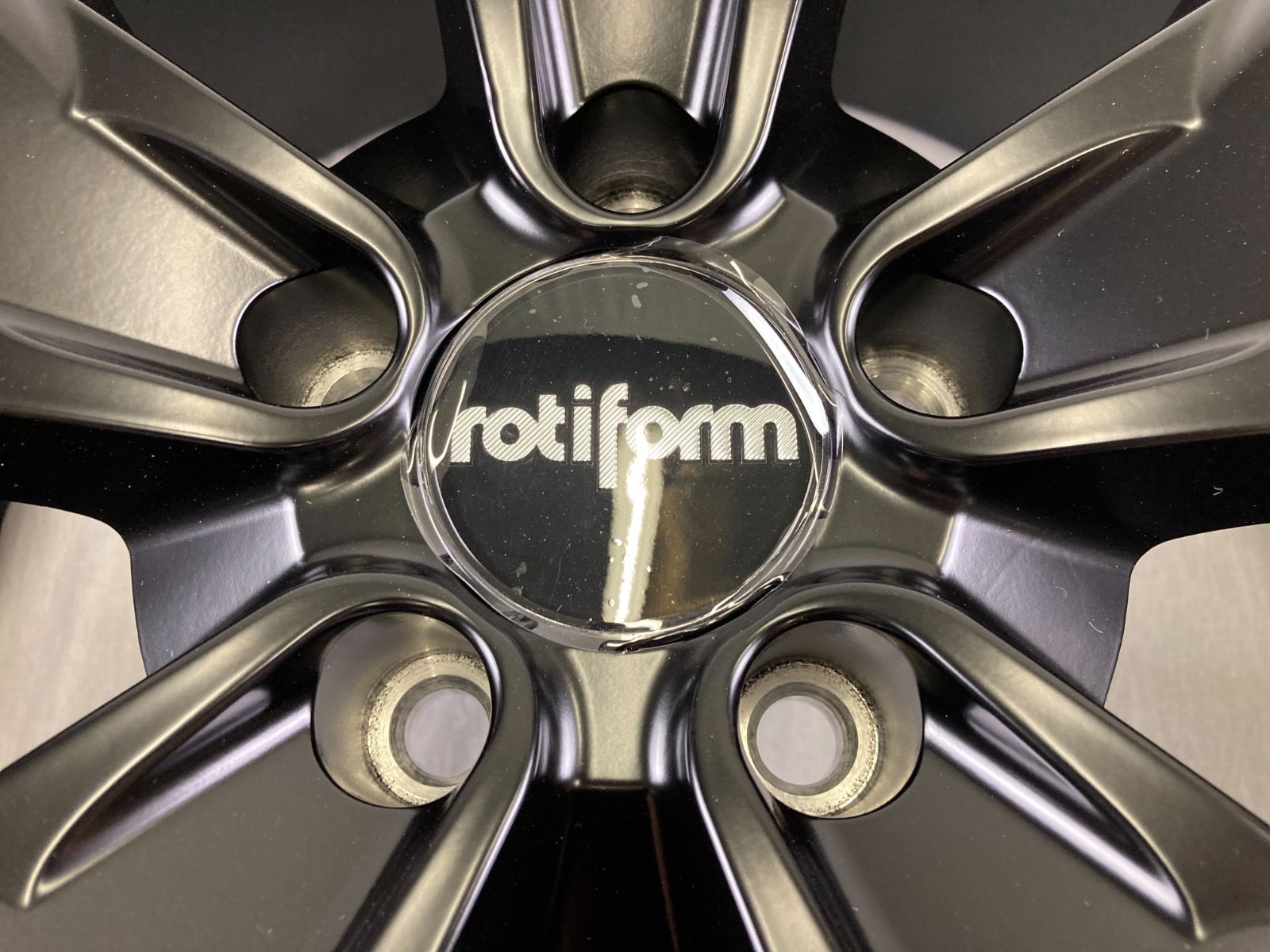 中古】ロティフォーム19インチタイヤ付きpcd112 ハブ66.6 4本