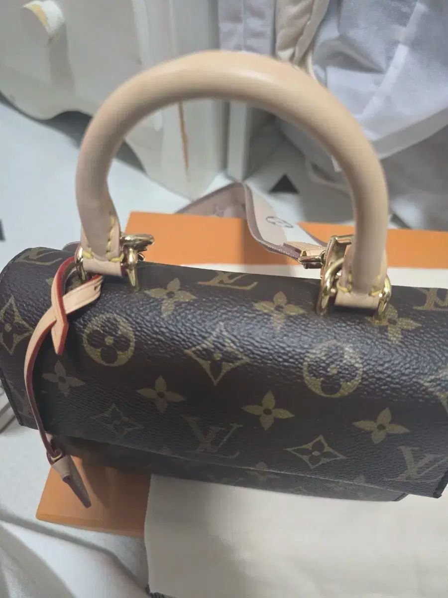 Vuitton