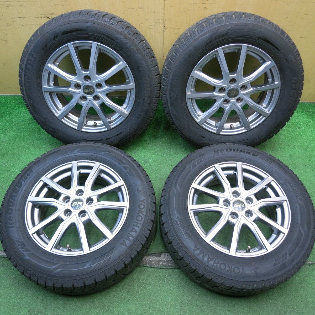 バリ溝 21年 キレイ 9.5分以上 プリウス 等 195|65R15 スタッドレス ヨコハマ アイスガード iG60 STRANGER ストレンジャー 15インチ PCD100|5H 5060712HAス