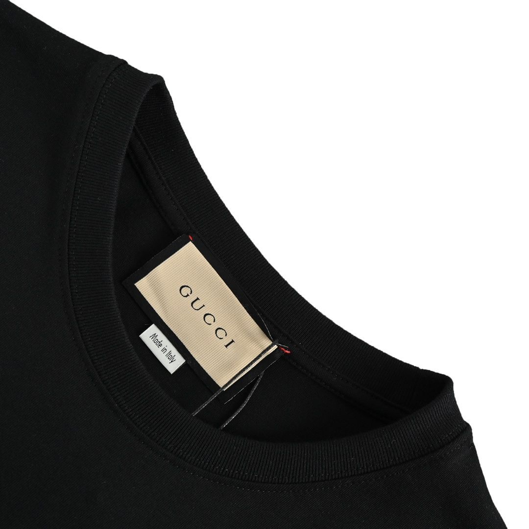GUCCI グッチ Tシャツ ロゴ インターロッキング プリント GUCCI（グッチ）インターロッキングプリントTシャツ』ハイ