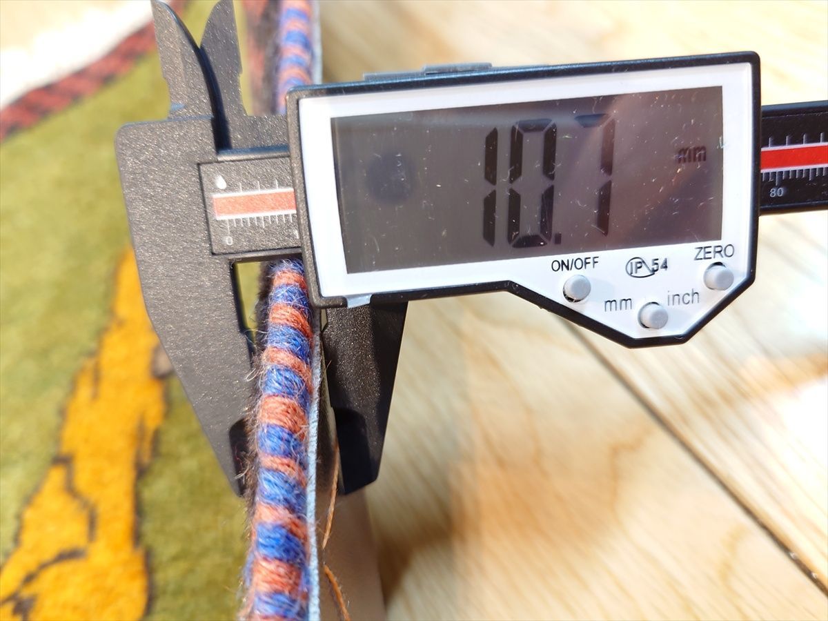 ライオンギャッベ