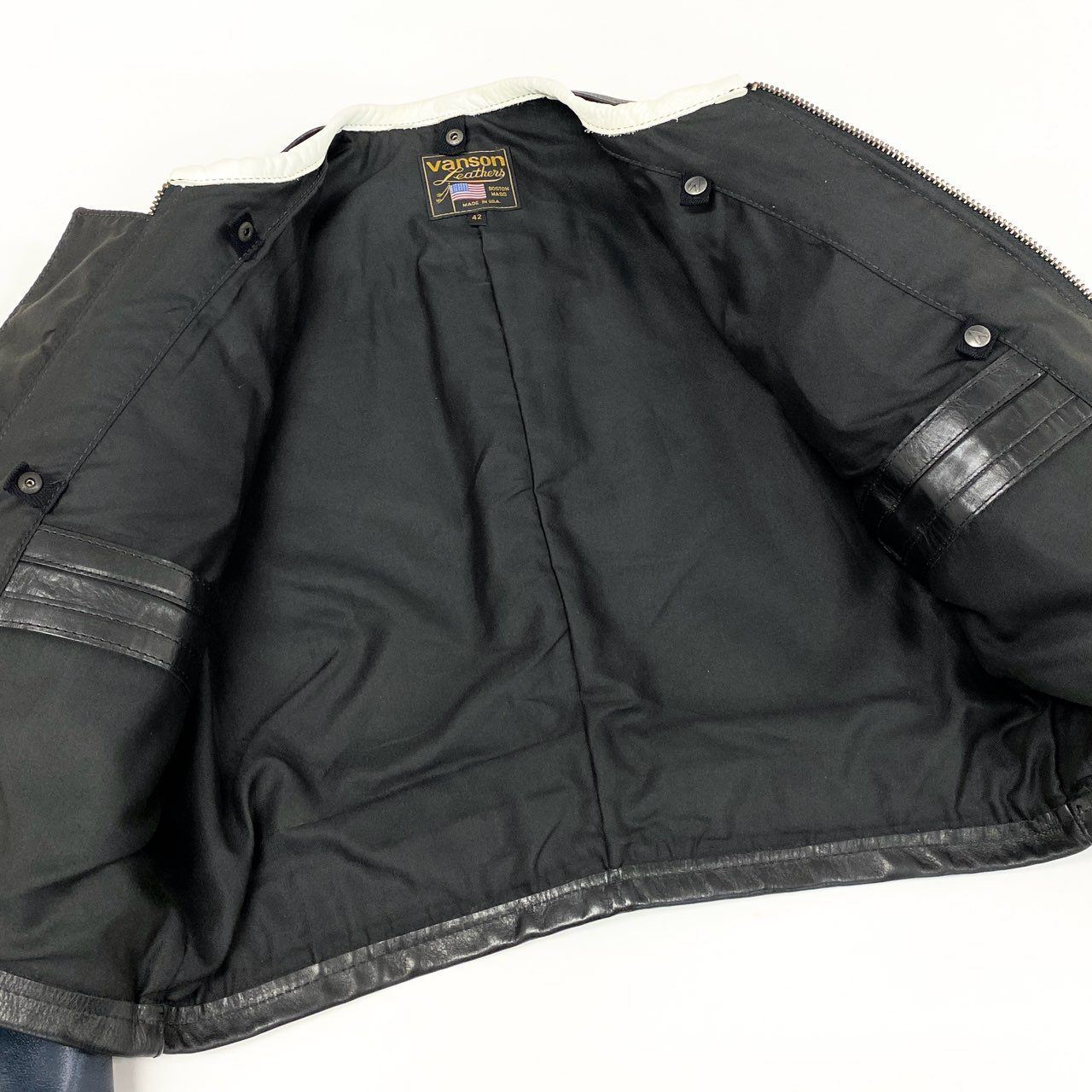 入手困難⭐︎VANSON USA製 レザー シングルライダースジャケット ワッペン 楽天市場】【当店別注】バンソン VANSON ライダース フライング