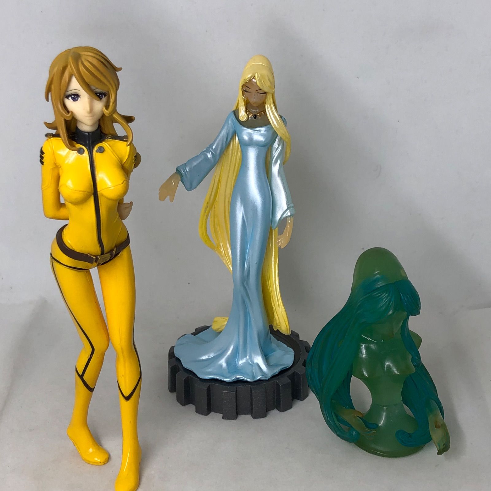 森雪 ミニフィギュア 宇宙戦艦ヤマト2199 台座欠品 フィギュアのみ