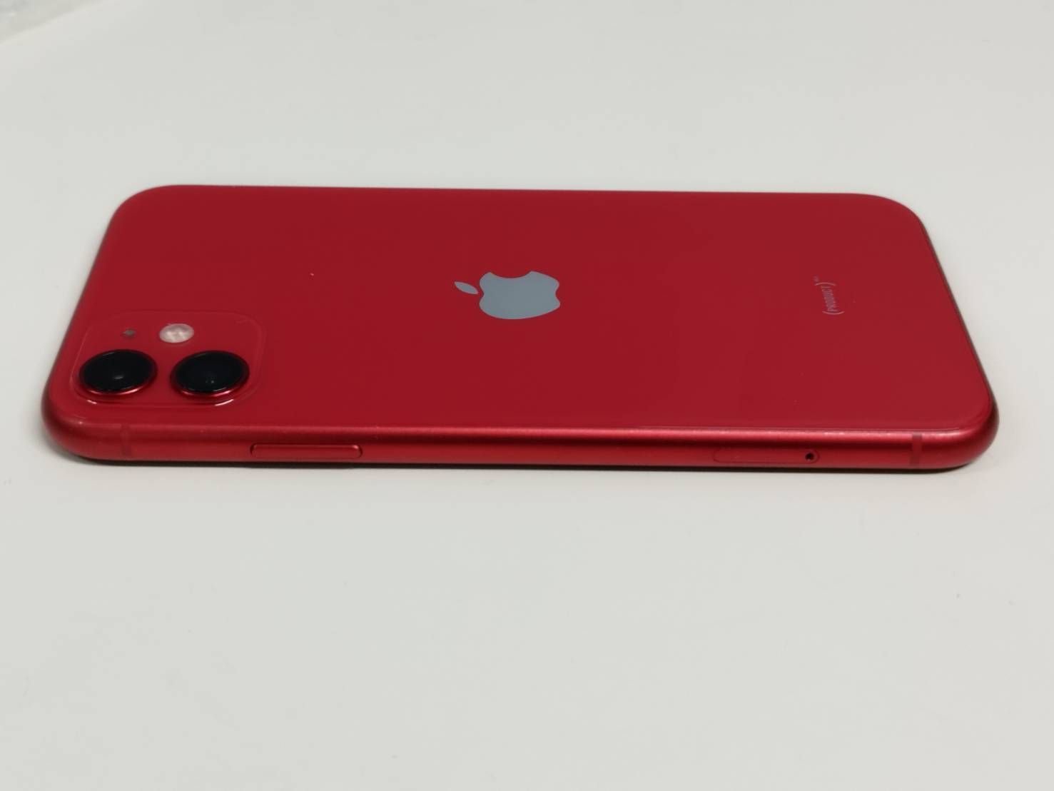 iPhone 11 64GB プロダクトレッド バッテリー100% SIMフリー 新品 純正