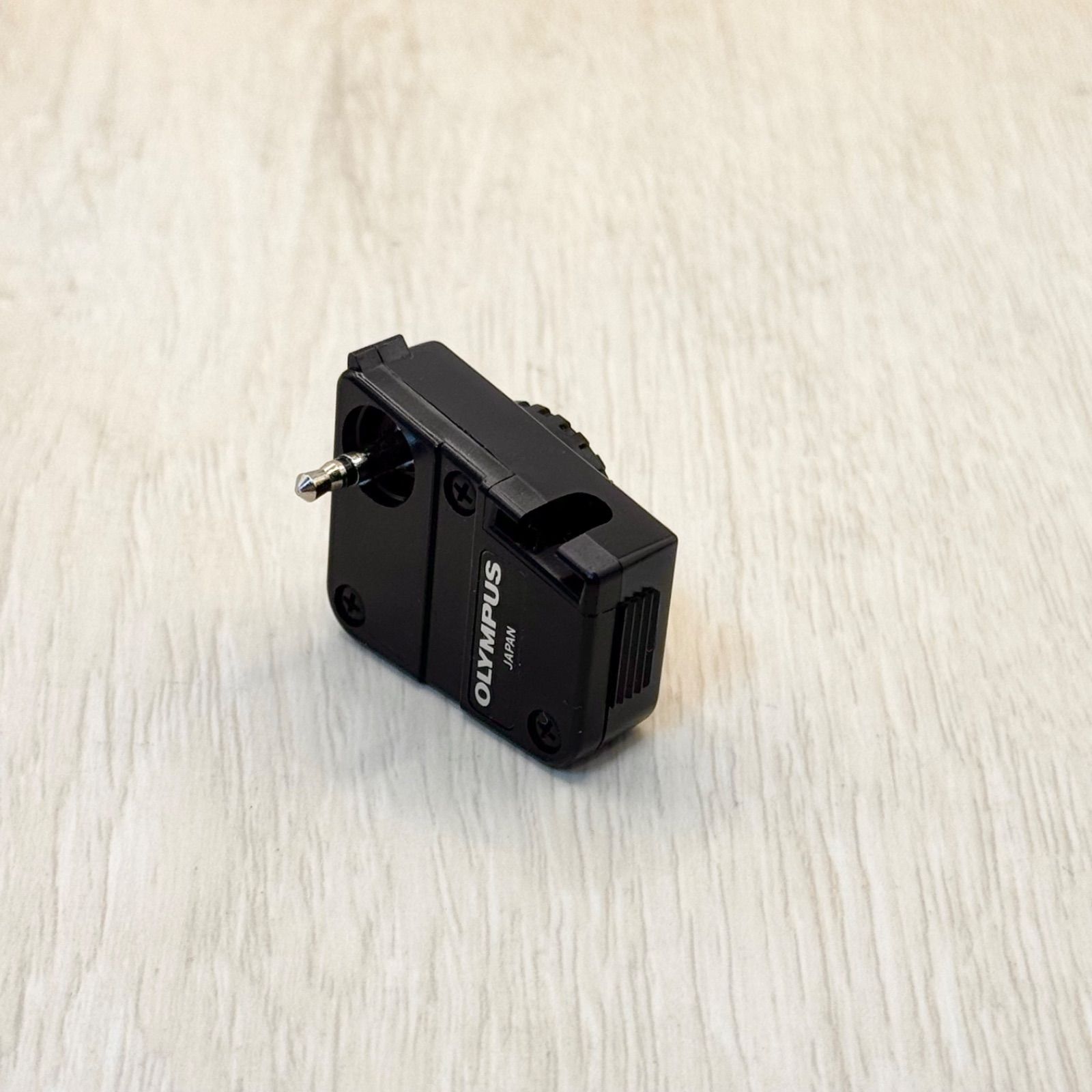 OLYMPUS OM-10 silves マニュアルアダプター付き Olympus OM-10 Manual Adapter for selecting specific shutter