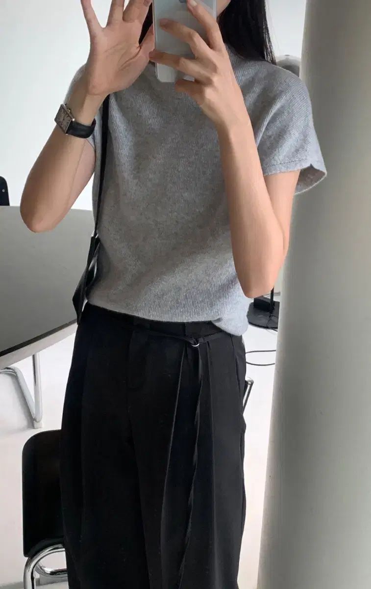 ベリーオイル ゲストルック ヌートベルト スラックス イロハニット