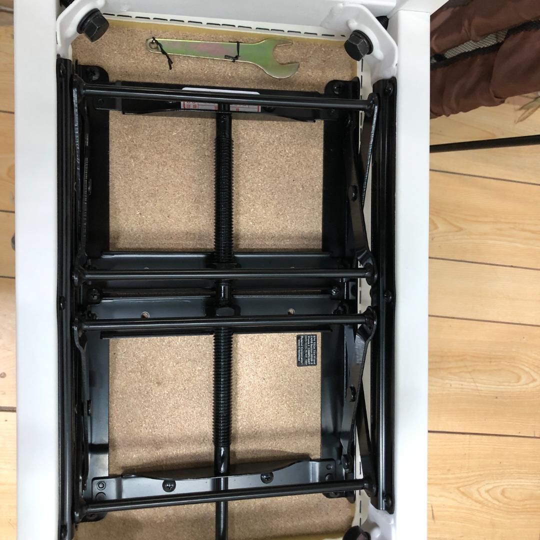 高さ調整スツール