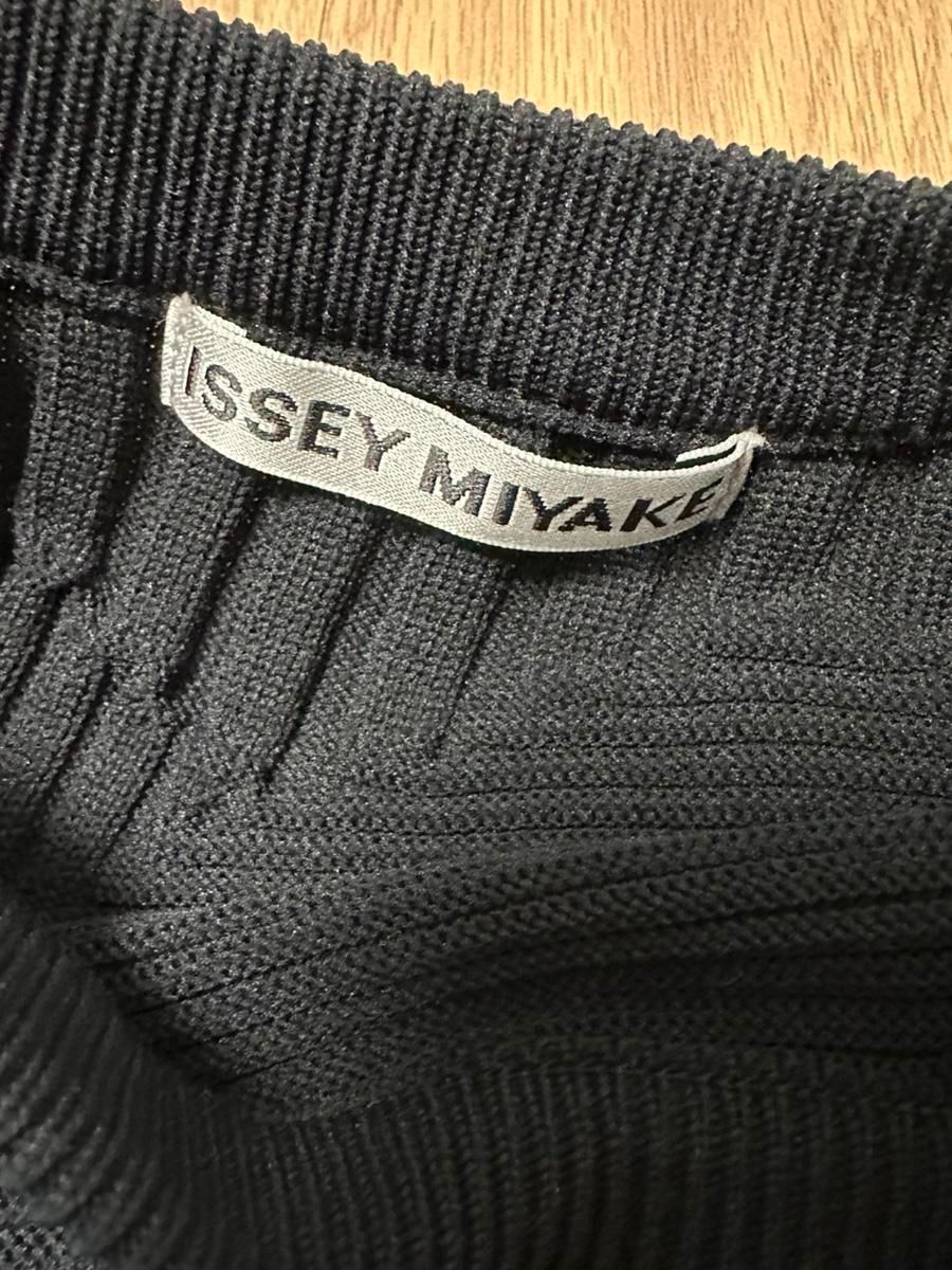 ISSEY MIYAKE コネコネ ワンピース ISSEY MIYAKE イッセイミヤケ IM23 KH295 コネコネ ニット 長袖