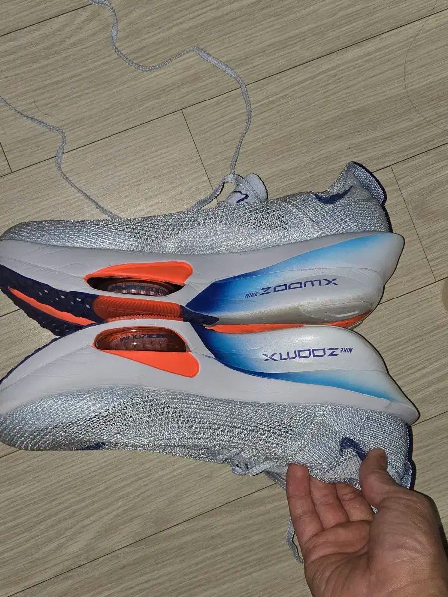 ナイキ アルファフライ