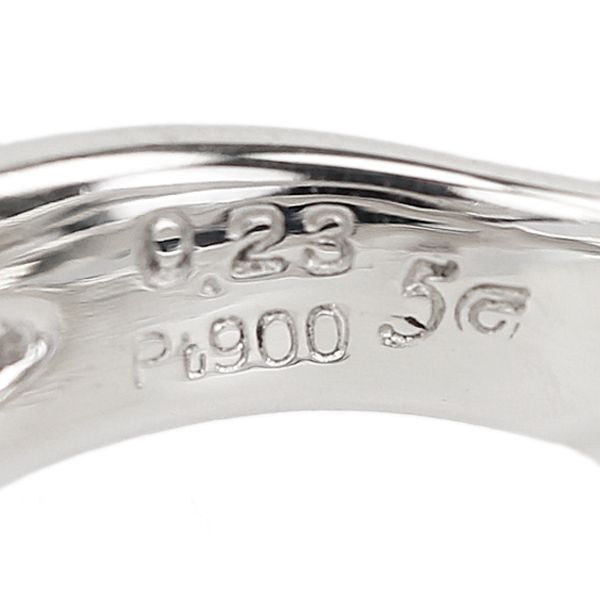 ダイヤモンド リング Pt900 ピンキーリング ハートシェイプカット 変形  